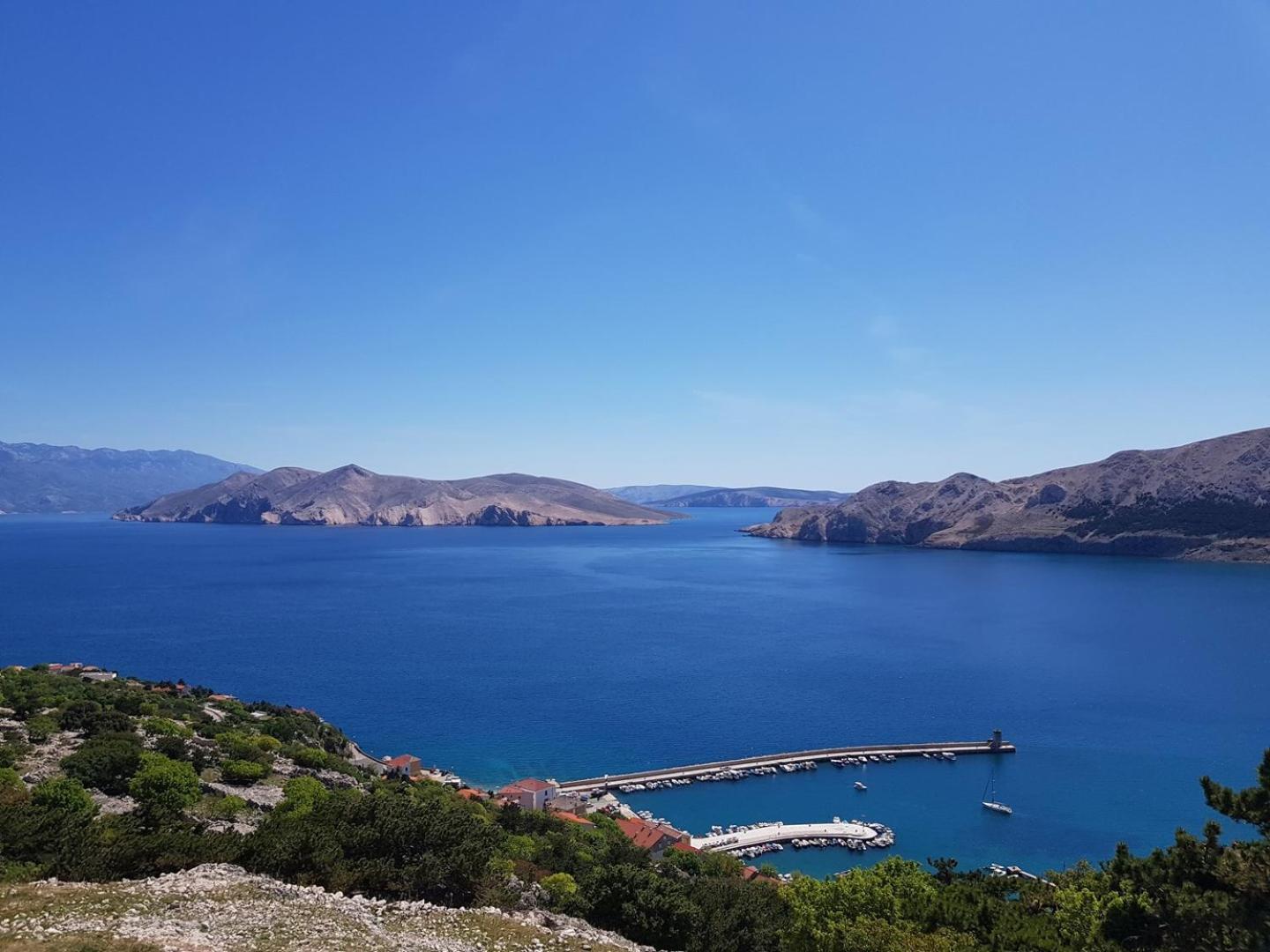 Apartments Bugi Baška Екстериор снимка